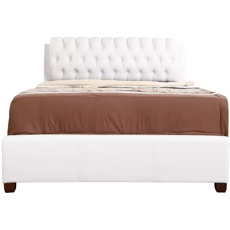 Passion Furniture Marilla Full Panel Beds
