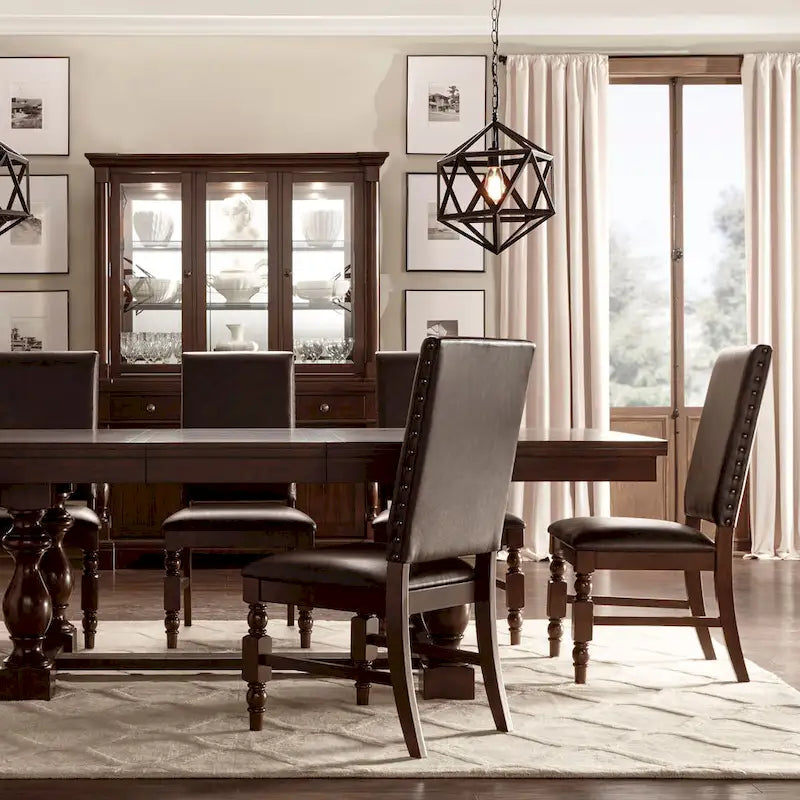 Chaises de salle à manger capitonnées avec garniture cloutée (lot de 2)
